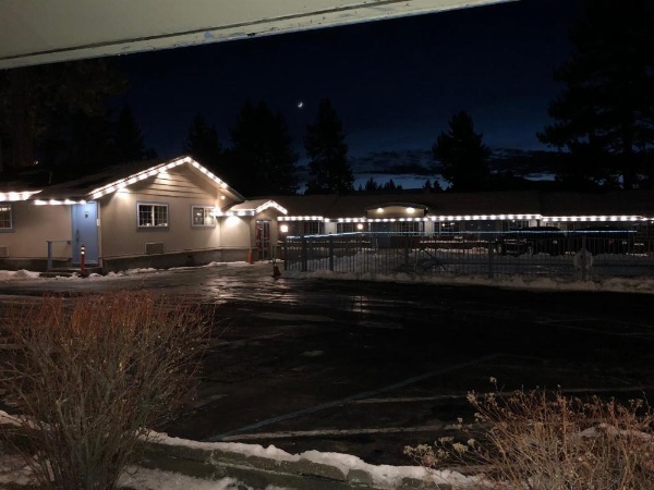 Days Inn by Wyndham South Lake Tahoe image 24